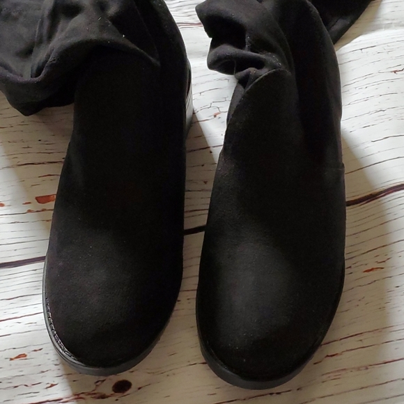 🆕️ LULUS BLACK SUEDE THIGH HIGH BOOTS - Picture 6 of 8